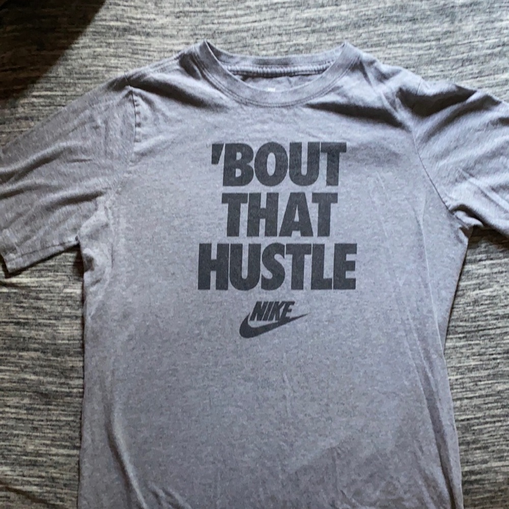 Boys Nike tee